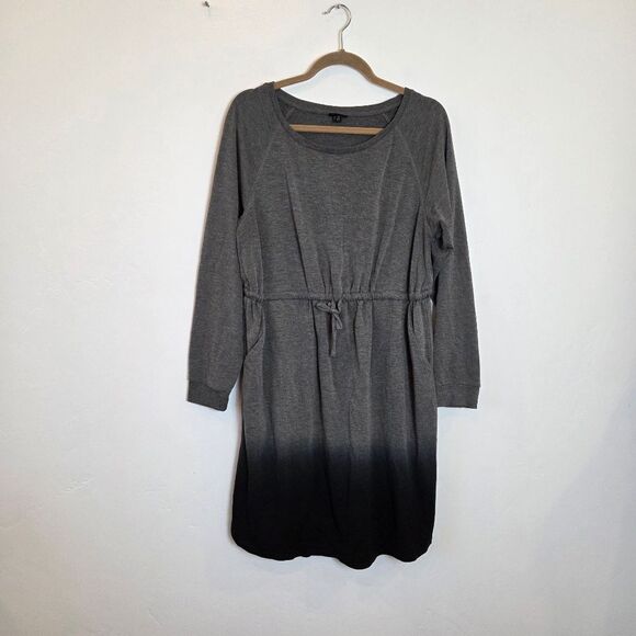 torrid Dresses & Skirts - Torrid Ombre Skater Dress Size 1 XL Black Gray Long Sleeve Modest Comfy Lounge